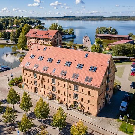 Hotel Alter Kornspeicher Нойстрелиц Екстериор снимка
