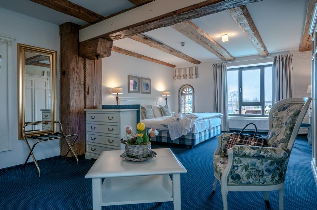 Hotel Alter Kornspeicher Нойстрелиц Екстериор снимка