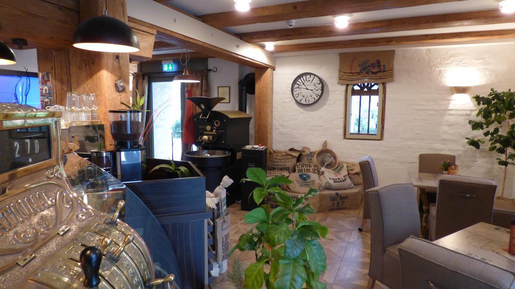 Hotel Alter Kornspeicher Нойстрелиц Екстериор снимка